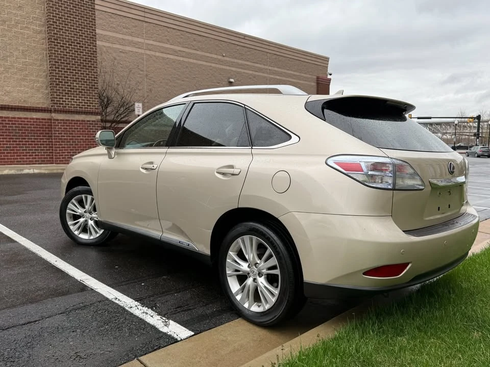 2011 Lexus RX 3rd Gen - Image 3 of 19
