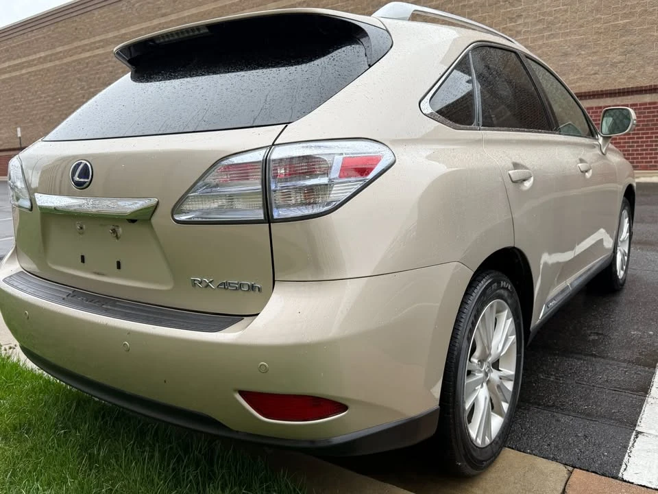 2011 Lexus RX 3rd Gen - Image 6 of 19