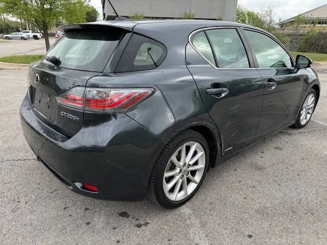 2011 Lexus CT - Image 10 of 20