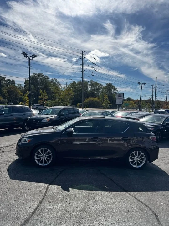 2011 Lexus CT - Image 5 of 20