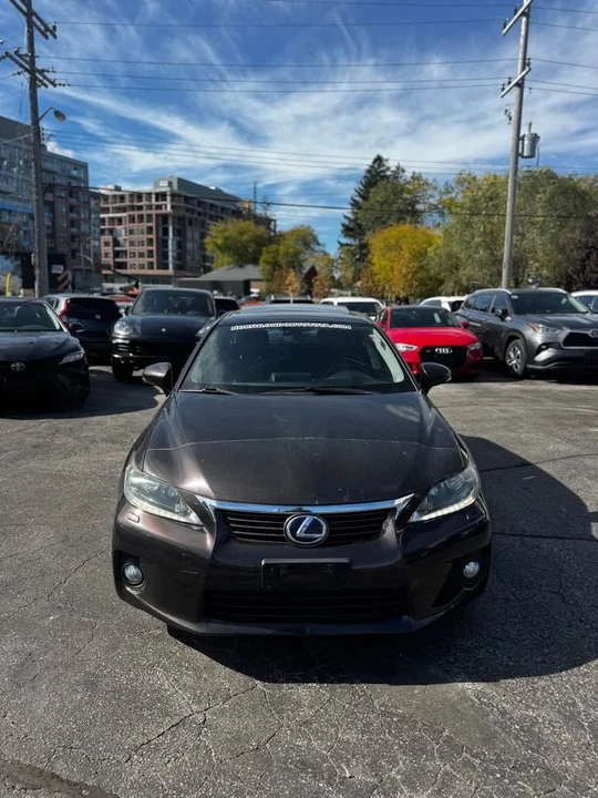 2011 Lexus CT - Image 14 of 20
