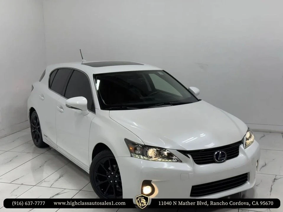 2011 Lexus CT - Image 2 of 16