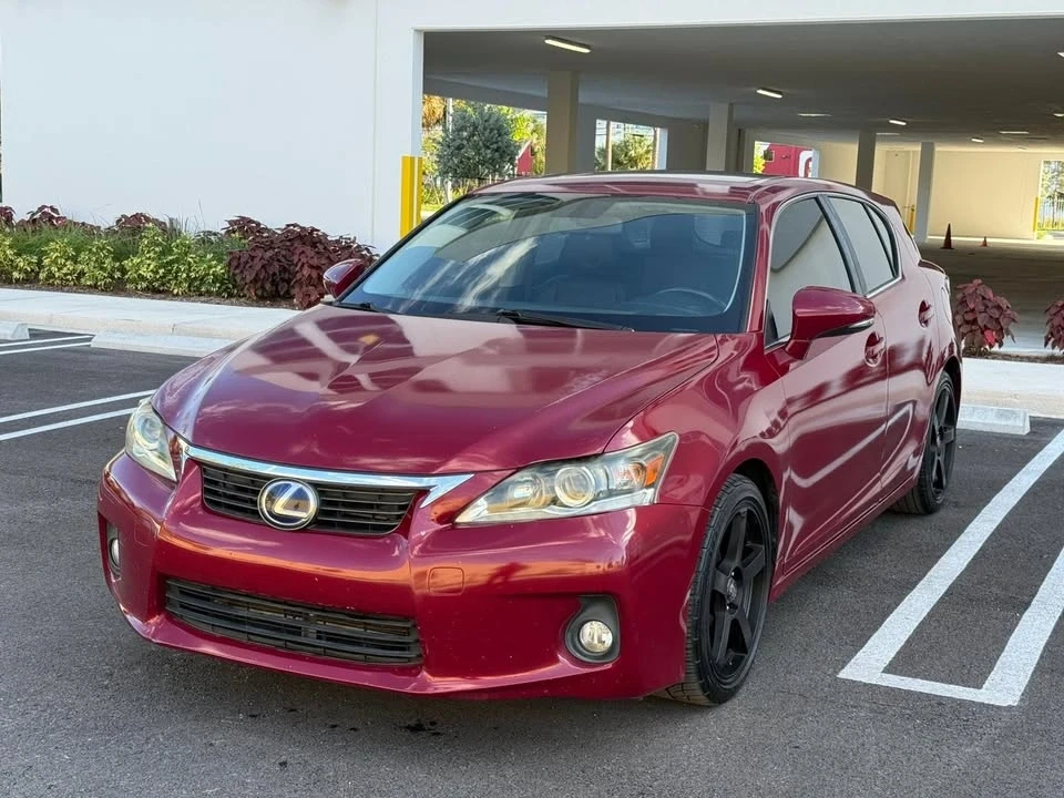 2011 Lexus CT - Image 13 of 13