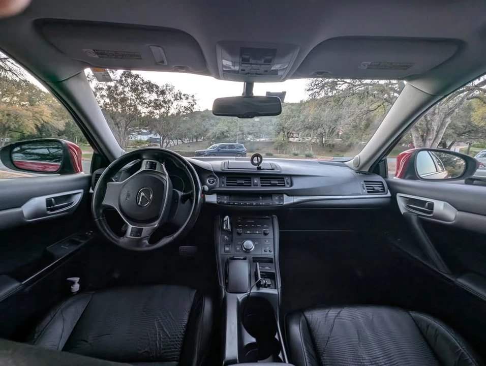 2011 Lexus CT - Image 6 of 18
