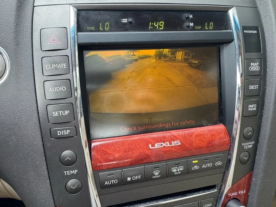 2011 Lexus ES 5th Gen - Image 18 of 20