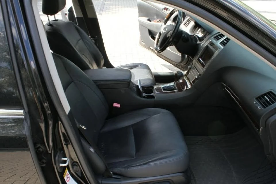 2011 Lexus ES 5th Gen - Image 14 of 14