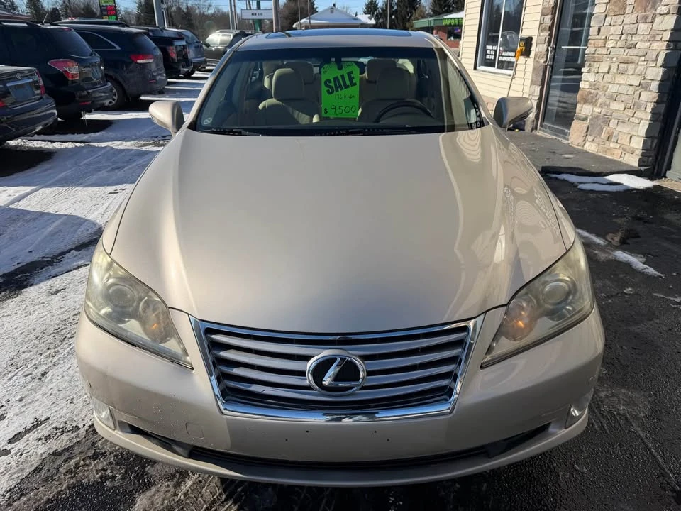 2011 Lexus ES 4th Gen - Image 6 of 10