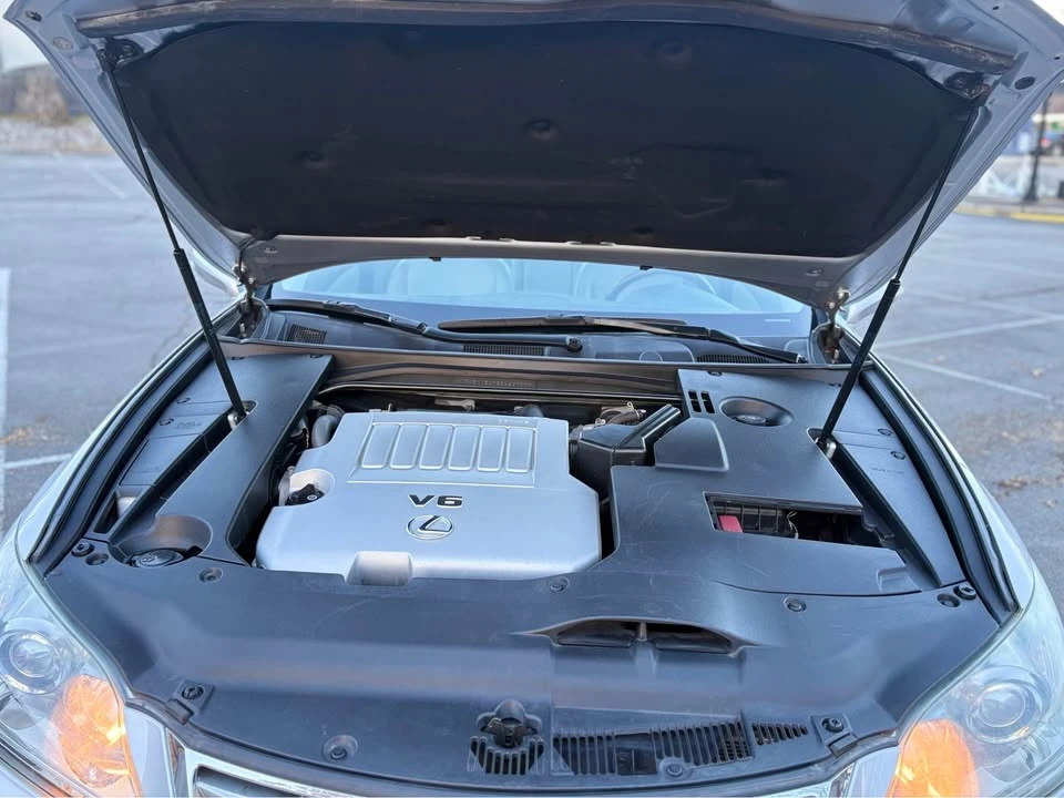 2011 Lexus ES 4th Gen - Image 16 of 18