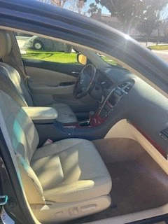 2011 Lexus ES 4th Gen - Image 5 of 9