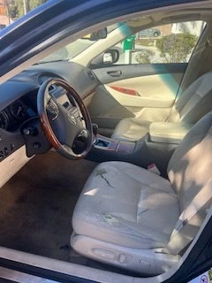 2011 Lexus ES 4th Gen - Image 2 of 9