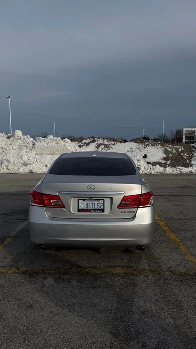 2011 Lexus ES 5th Gen - Image 7 of 19