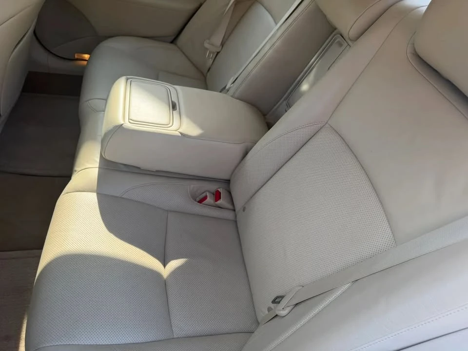 2011 Lexus ES 5th Gen - Image 18 of 20