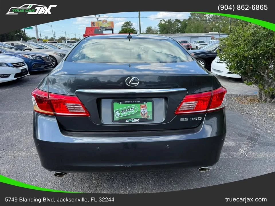 2011 Lexus ES 5th Gen - Image 5 of 19