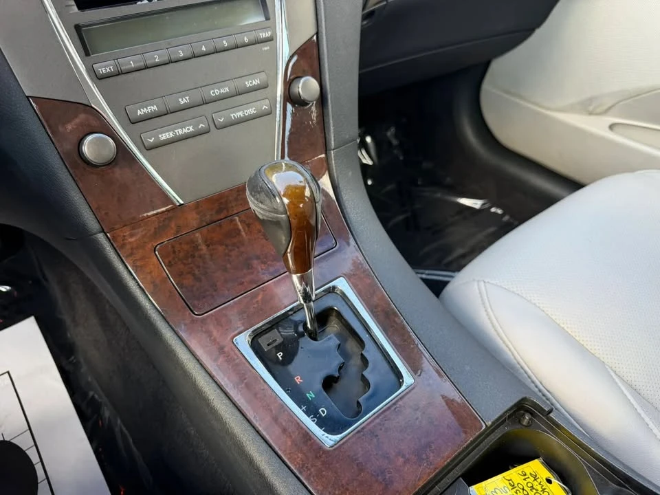 2011 Lexus ES 5th Gen - Image 20 of 20