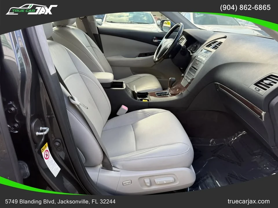 2011 Lexus ES 5th Gen - Image 20 of 20