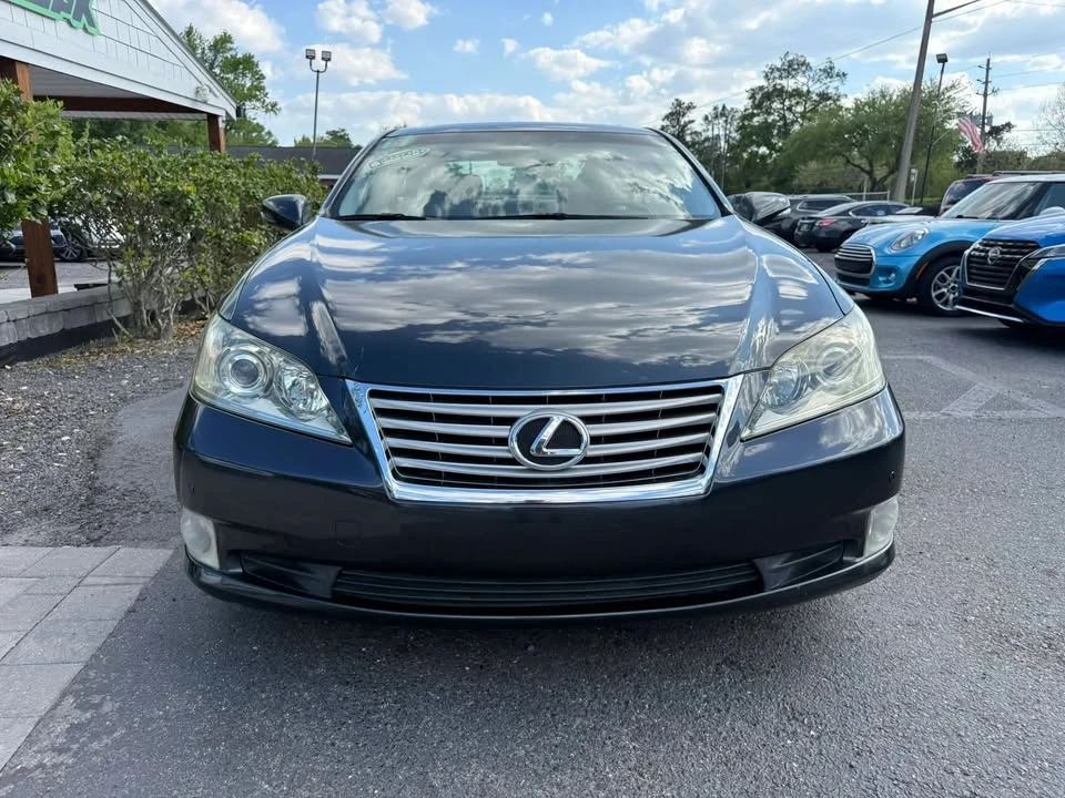 2011 Lexus ES 5th Gen - Image 3 of 20