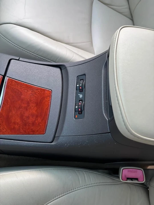 2011 Lexus ES 5th Gen - Image 12 of 12