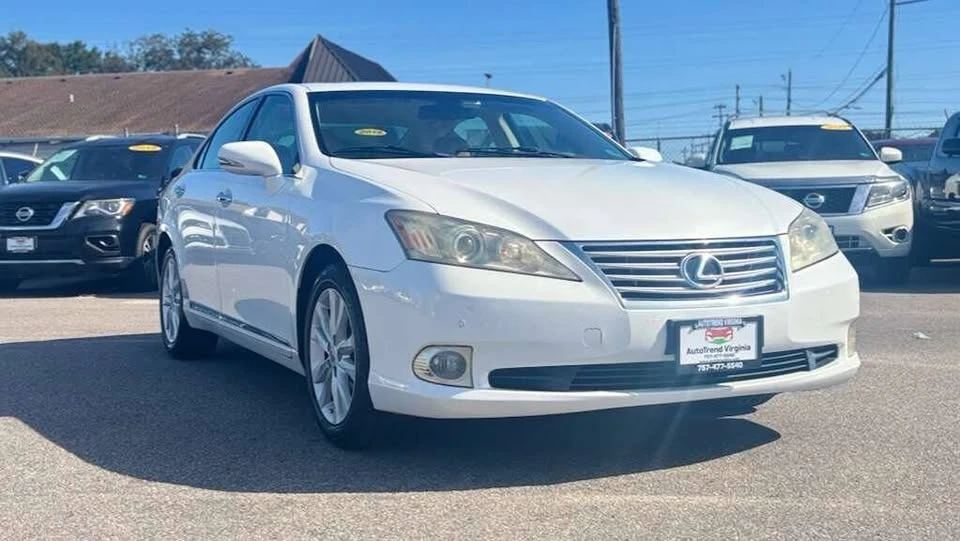 2011 Lexus ES 5th Gen - Image 2 of 20