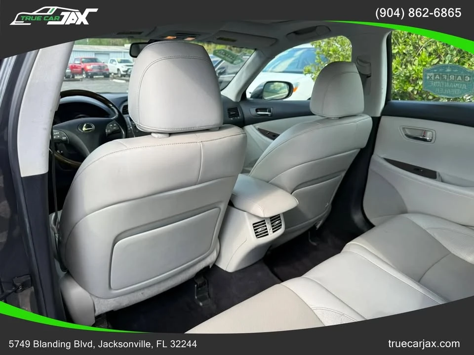 2011 Lexus ES 5th Gen - Image 19 of 20
