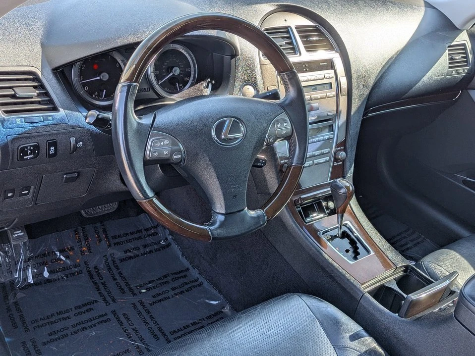 2011 Lexus ES 5th Gen - Image 13 of 21