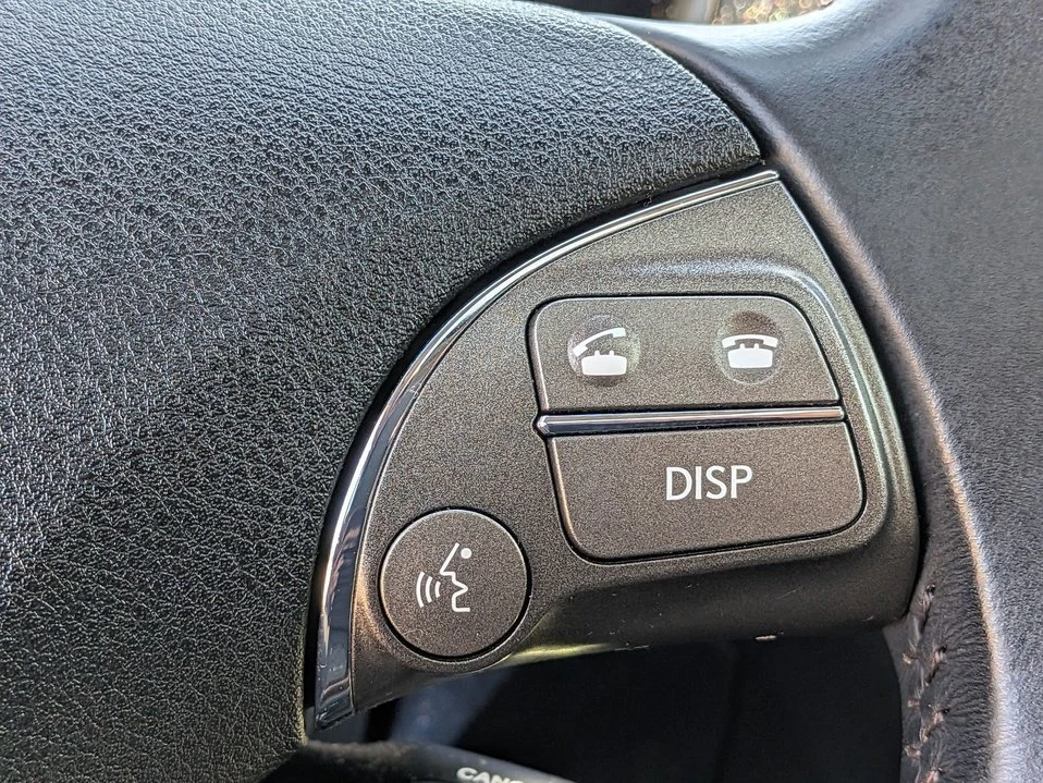 2011 Lexus ES 5th Gen - Image 18 of 21