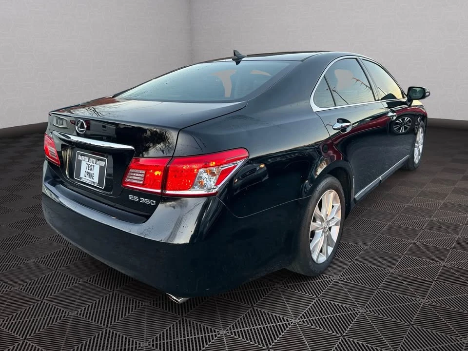 2011 Lexus ES 5th Gen - Image 4 of 9