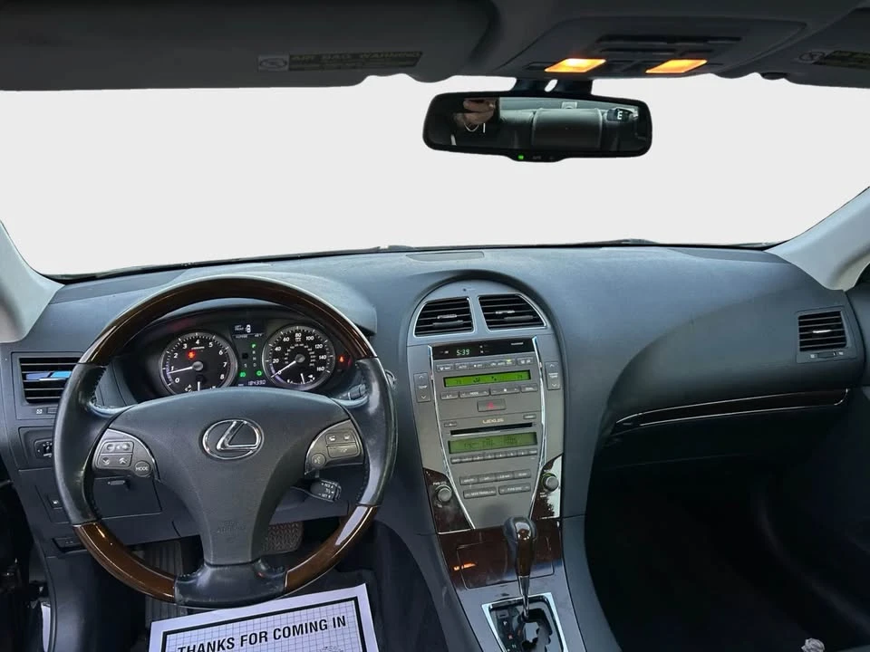 2011 Lexus ES 5th Gen - Image 7 of 9