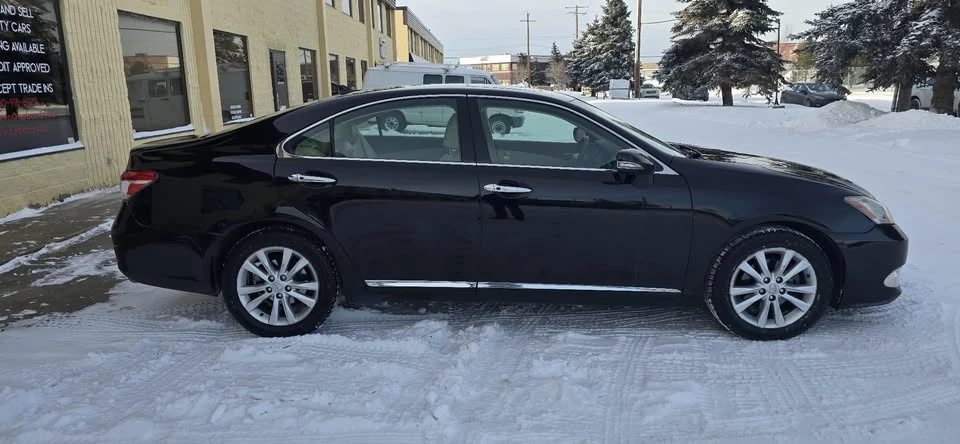 2011 Lexus ES 5th Gen - Image 4 of 20