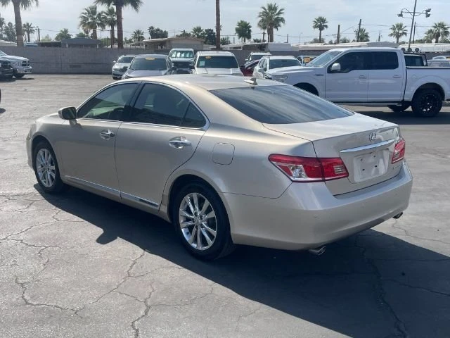 2011 Lexus ES 5th Gen - Image 5 of 16