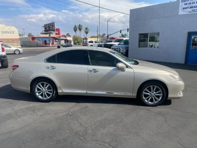 2011 Lexus ES 5th Gen - Image 2 of 16