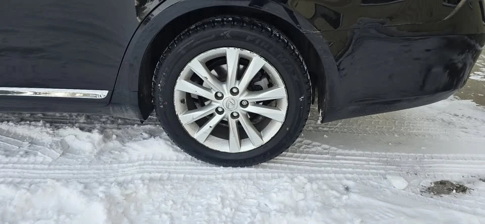 2011 Lexus ES 5th Gen - Image 11 of 20