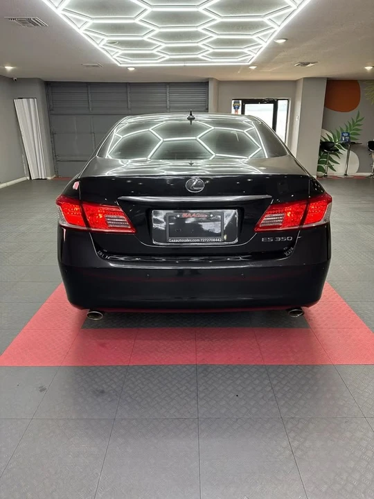 2011 Lexus ES 5th Gen - Image 5 of 20
