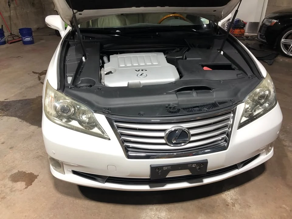 2011 Lexus ES 5th Gen - Image 6 of 12