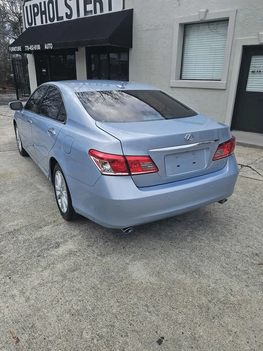 2011 Lexus ES 5th Gen - Image 3 of 20