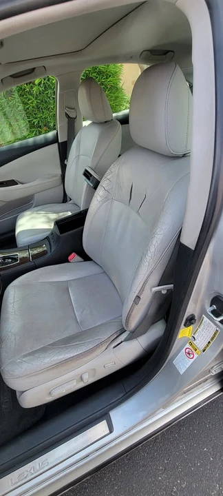 2011 Lexus ES 5th Gen - Image 10 of 13