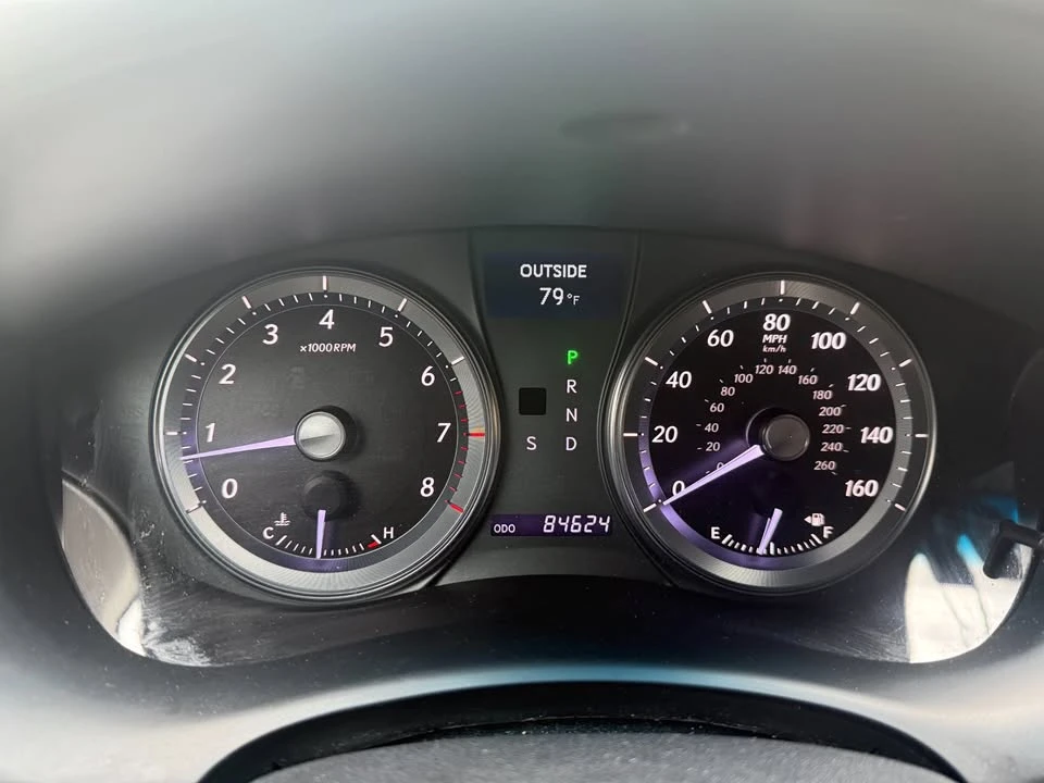 2011 Lexus ES 5th Gen - Image 11 of 12