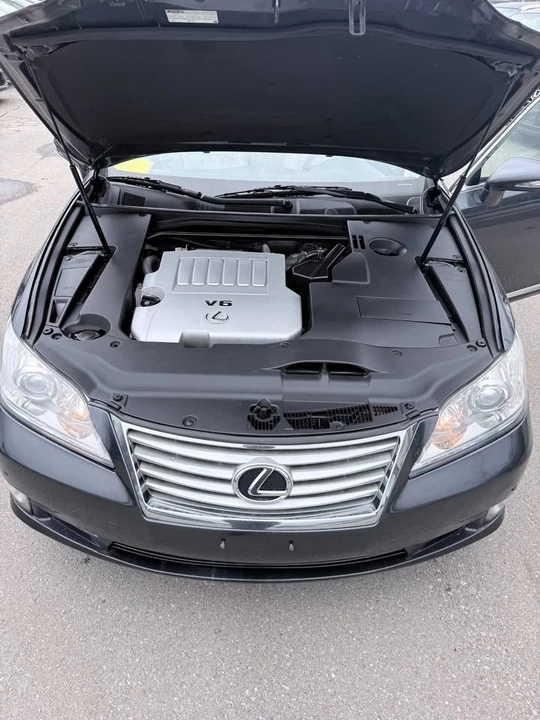 2011 Lexus ES 5th Gen - Image 19 of 19