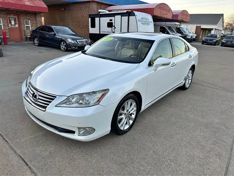 2011 Lexus ES 350 Sedan