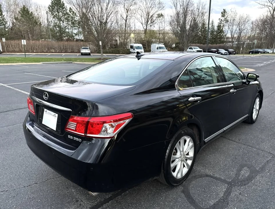 2011 Lexus ES 5th Gen - Image 4 of 20
