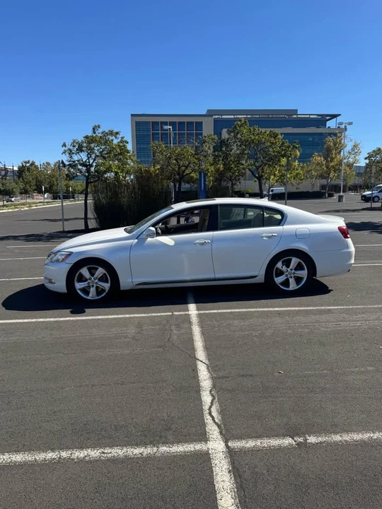 2011 Lexus GS 3rd Gen - Image 3 of 11