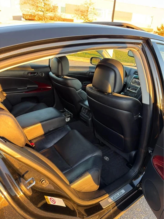 2011 Lexus GS 3rd Gen - Image 8 of 9