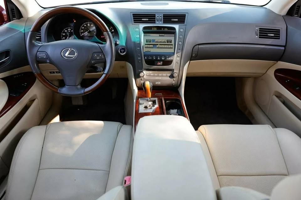 2011 Lexus GS 3rd Gen - Image 4 of 7