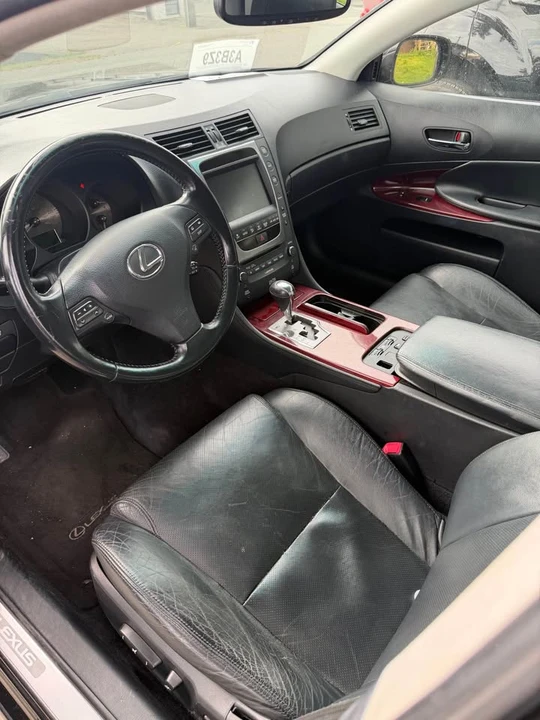 2011 Lexus GS 3rd Gen - Image 6 of 11