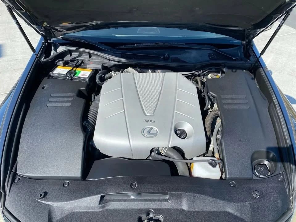 2011 Lexus GS 3rd Gen - Image 9 of 20