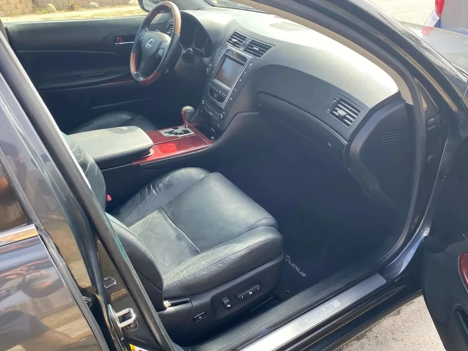 2011 Lexus GS 3rd Gen - Image 14 of 20