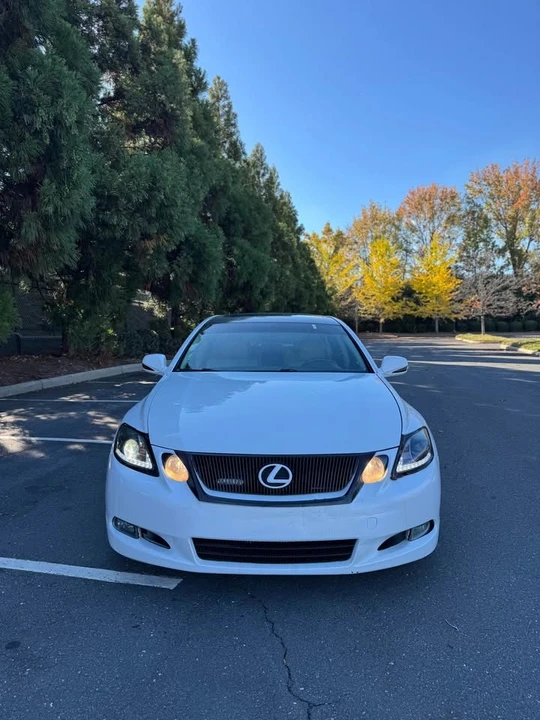 2011 Lexus GS 3rd Gen - Image 2 of 8