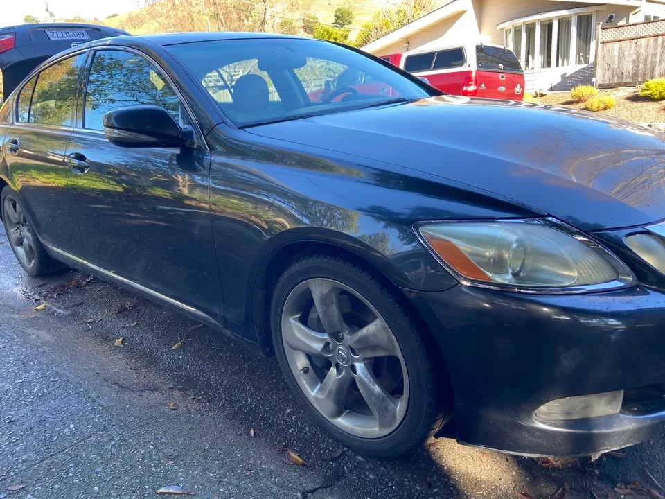 2011 Lexus GS 3rd Gen - Image 2 of 15