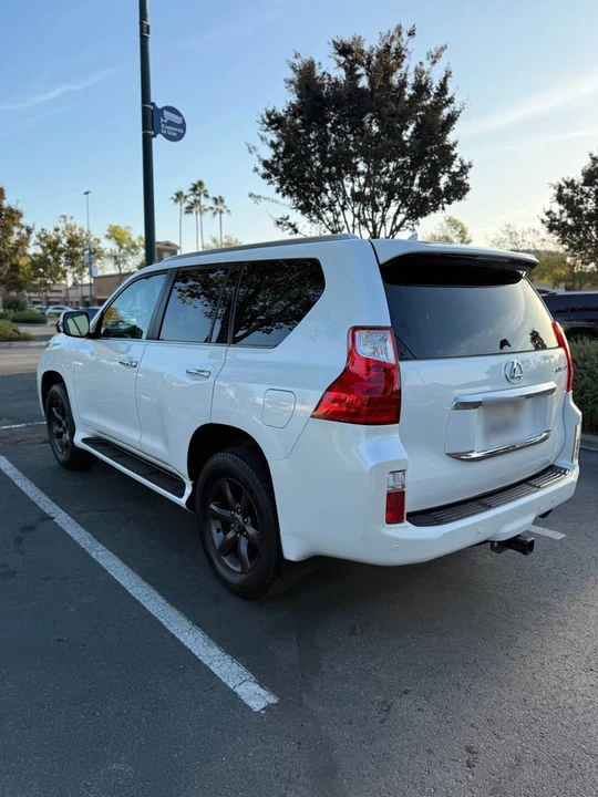 2011 Lexus GX 2nd Gen - Image 2 of 13
