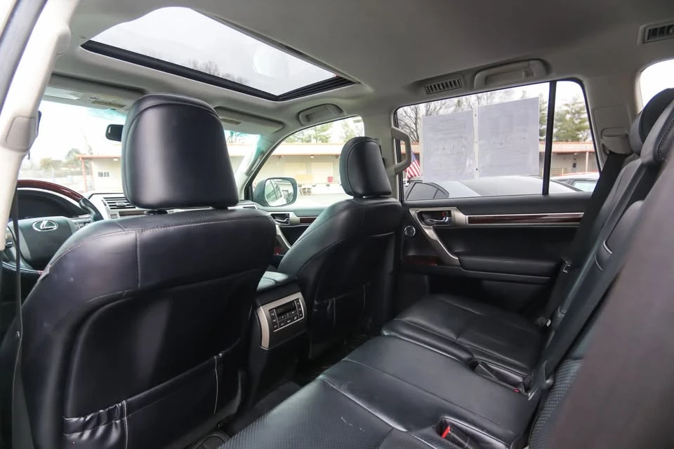 2011 Lexus GX 2nd Gen - Image 17 of 19