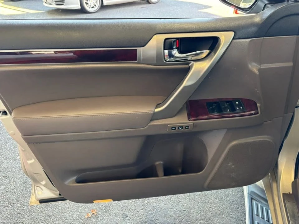 2011 Lexus GX 2nd Gen - Image 12 of 20